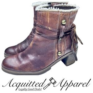 I Love Italian Shoes Lined Leather Ankle Boots Booties